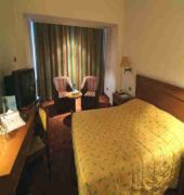 Commodore Hotel Amman Ngoại thất bức ảnh